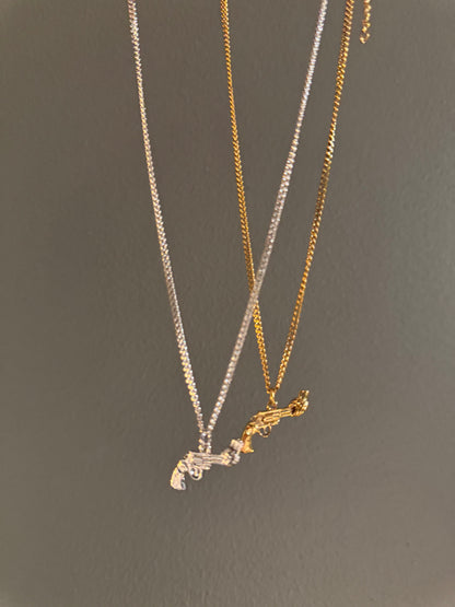 Non-Violence Halsband - The Knotted Gun